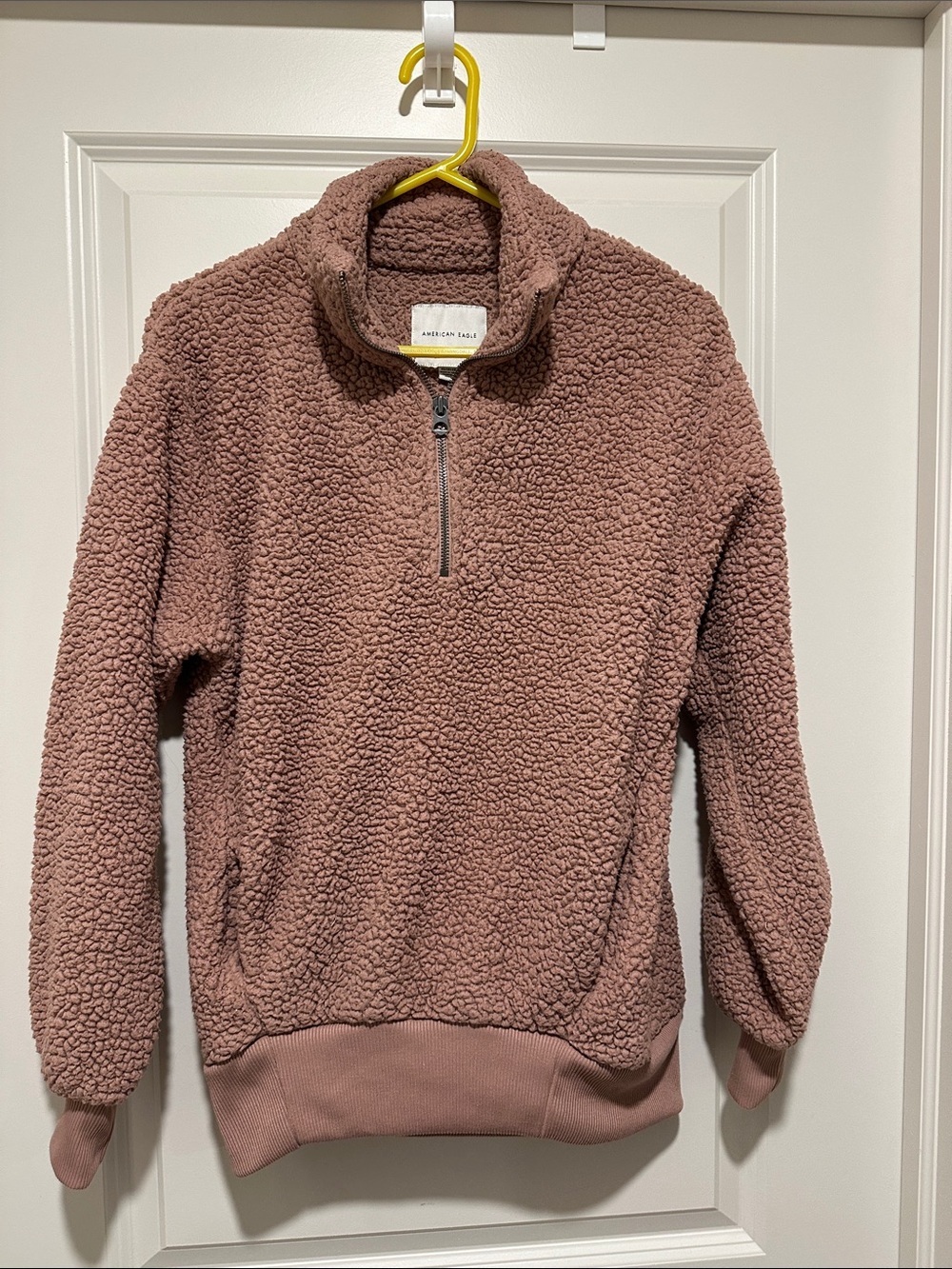 American Eagle Outfitters Mauve Sherpa Half-Zip Pullover